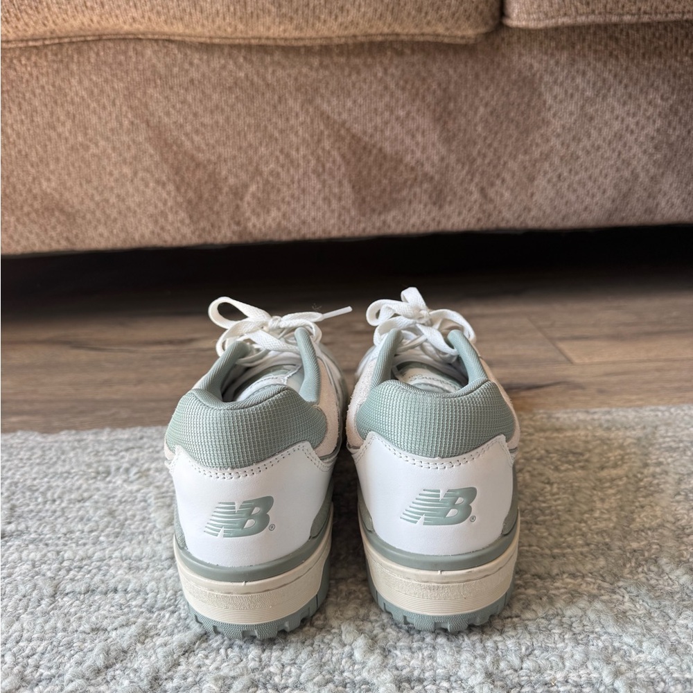 New Balance 550 Sneakers - Picture 3 of 6